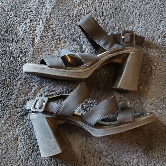 GUC Classified strappy comfy Chunky heels Black - Picture 2 of 6